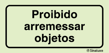 Sinal para instalações desportivas, Proibido arremessar objetos